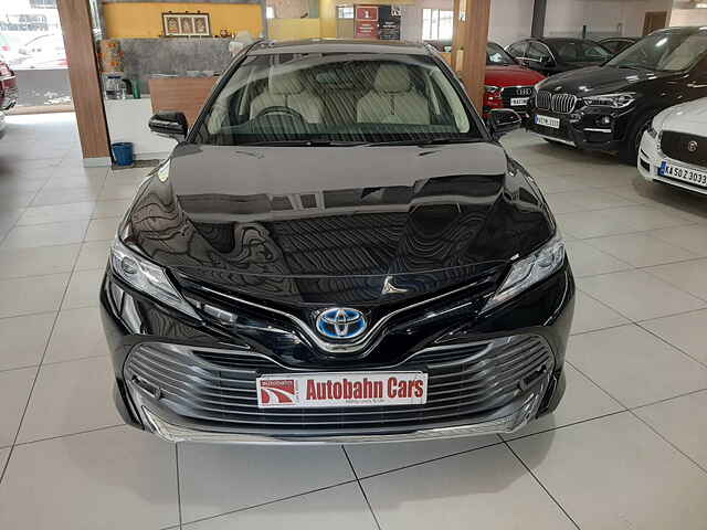 Second Hand Toyota Camry [2022-2024] Hybrid in Bangalore