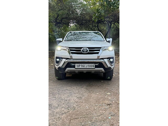 Second Hand Toyota Fortuner [2016-2021] 2.8 4x2 MT [2016-2020] in Delhi