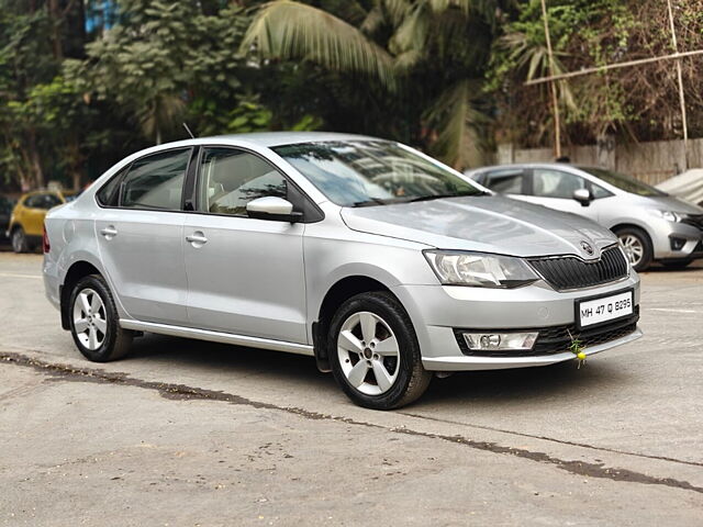 Second Hand Skoda Rapid Ambition 1.6 MPI AT in Mumbai