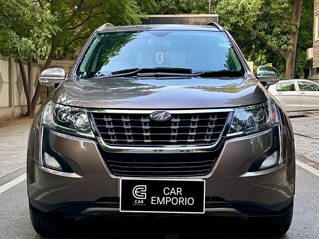 Second Hand Mahindra XUV500 [2015-2018] W9 AT 1.99 in Delhi