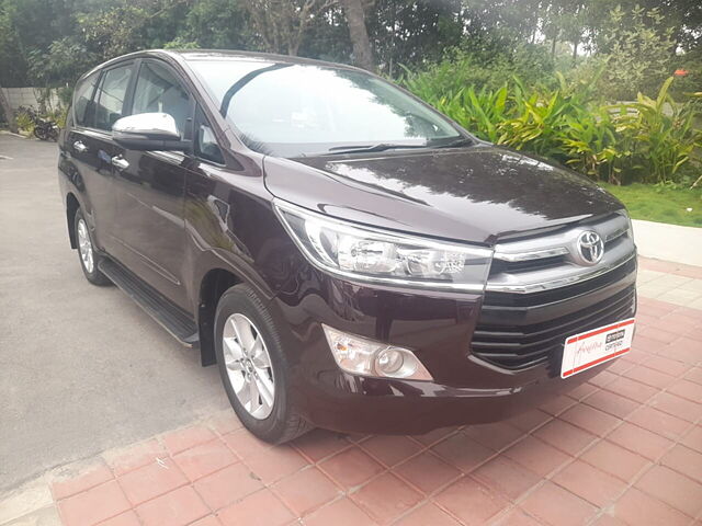 Second Hand Toyota Innova Crysta [2016-2020] 2.8 GX AT 8 STR [2016-2020] in Bangalore