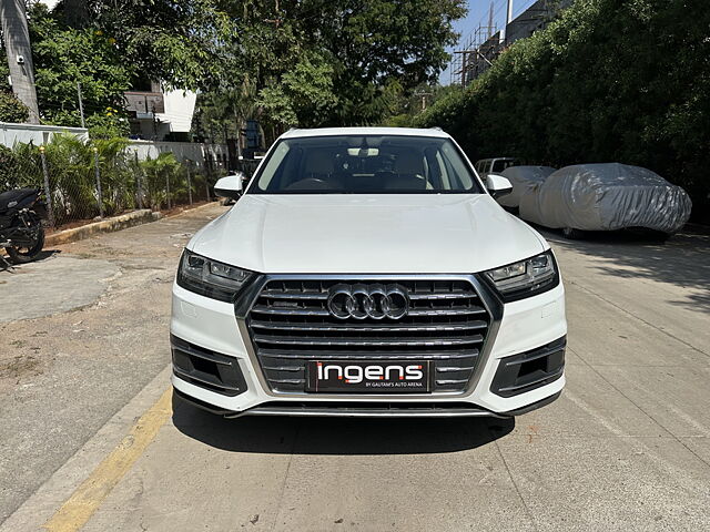 Second Hand Audi Q7 [2010 - 2015] 45 TDI Technology Pack + Sunroof in Hyderabad