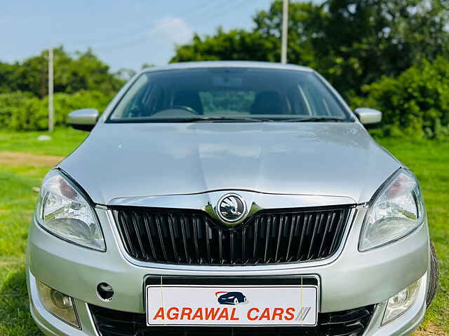 Second Hand Skoda Rapid [2011-2014] Elegance 1.6 TDI CR MT in Vadodara