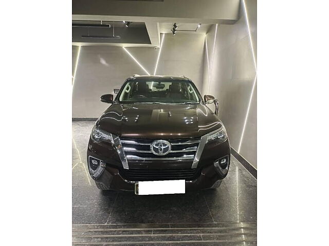 Second Hand Toyota Fortuner [2016-2021] 2.7 4x2 AT [2016-2020] in Delhi