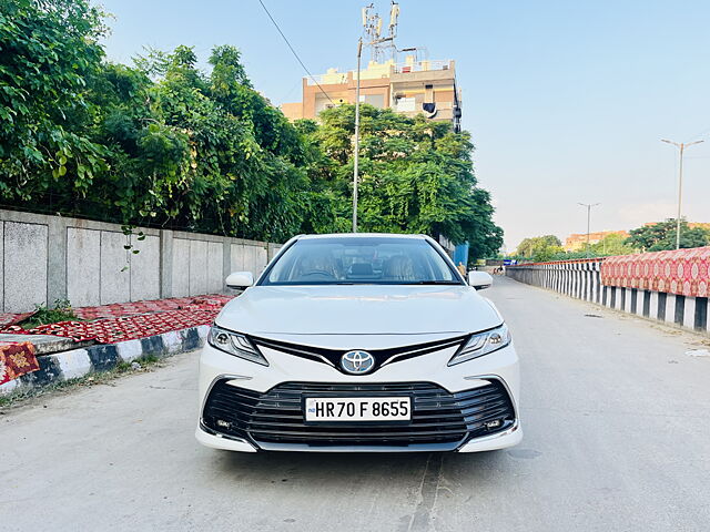 Second Hand Toyota Camry [2022-2024] Hybrid in Delhi