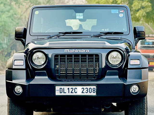 Second Hand Mahindra Thar LX Hard Top Petrol AT 4WD in Delhi