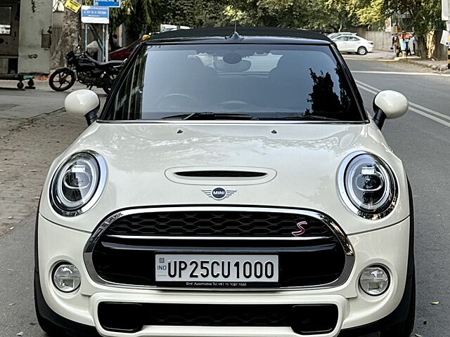 Second Hand MINI Cooper Convertible S in Delhi