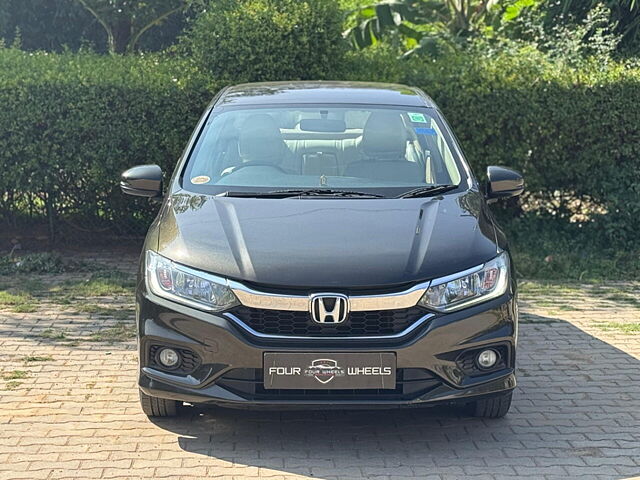 Second Hand Honda City 4th Generation V Petrol [2017-2019] in Bangalore