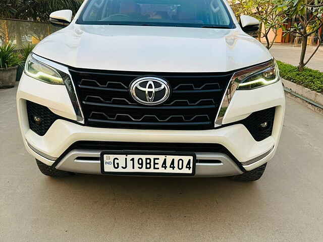 Second Hand Toyota Fortuner [2016-2021] 2.8 4x2 AT [2016-2020] in Ahmedabad