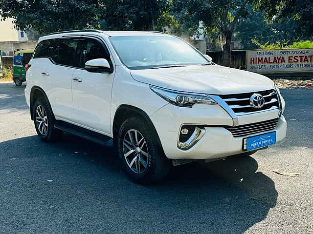 Second Hand Toyota Fortuner [2016-2021] 2.8 4x4 AT in Delhi