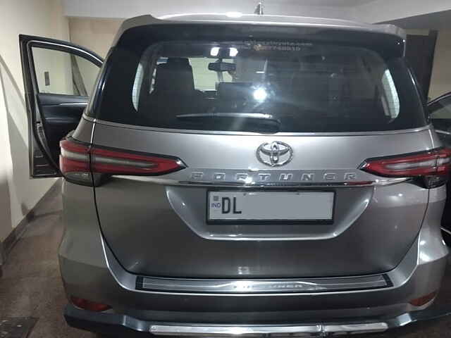 Second Hand Toyota Fortuner [2016-2021] 2.7 4x2 AT [2016-2020] in Delhi