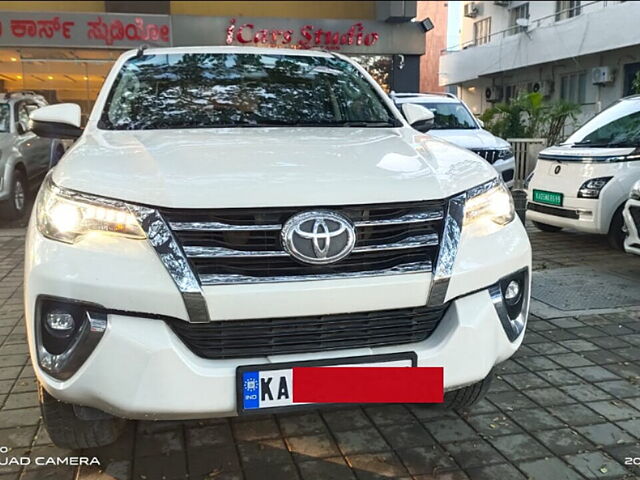 Second Hand Toyota Fortuner [2016-2021] 2.8 4x4 MT [2016-2020] in Bangalore