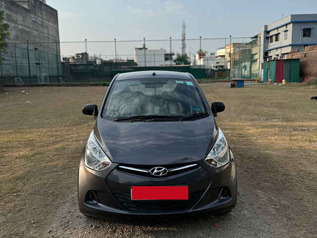 Second Hand Hyundai Eon Magna + in Dehradun