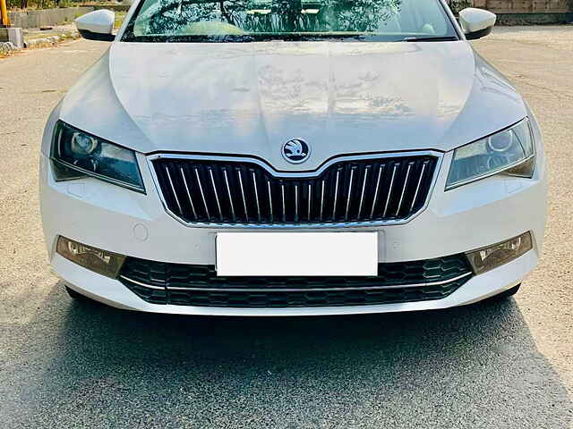 Second Hand Skoda Superb [2016-2020] L&K TSI AT in Delhi