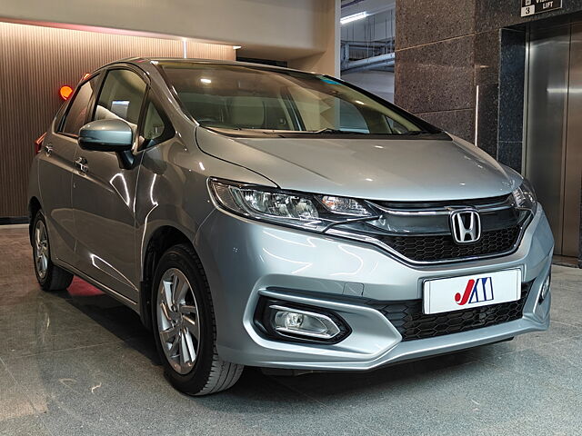 Second Hand Honda Jazz ZX CVT in Ahmedabad