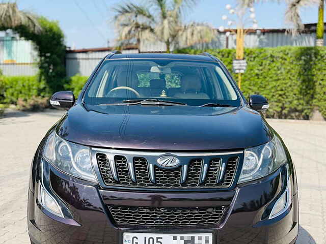 Second Hand Mahindra XUV500 [2015-2018] W10 AWD in Surat