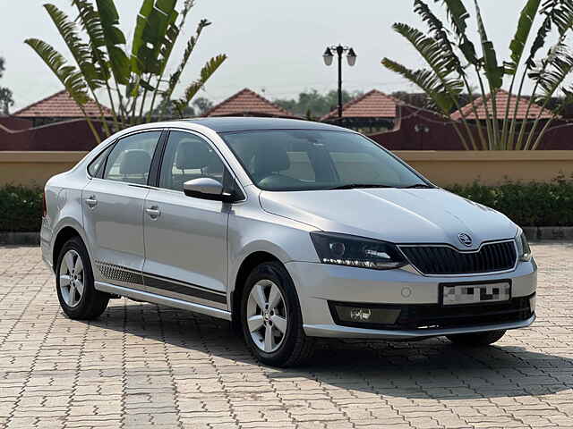 Second Hand Skoda Rapid Style 1.6 MPI AT in Surat