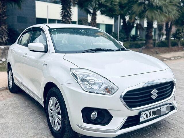 Second Hand Maruti Suzuki Dzire [2017-2020] VXi AMT in Mohali