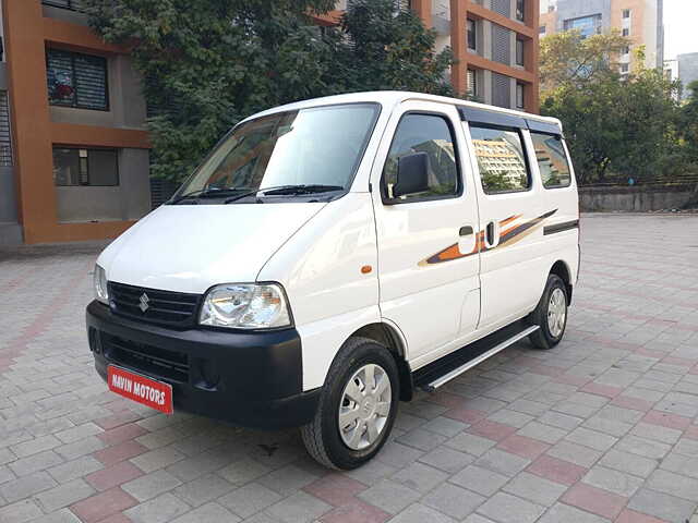 Second Hand Maruti Suzuki Eeco 5 STR AC CNG in Ahmedabad