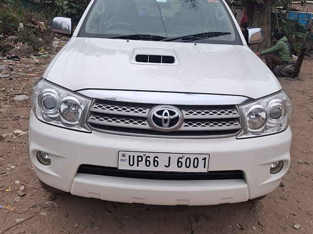 Second Hand Toyota Fortuner [2009-2012] 3.0 MT in Varanasi