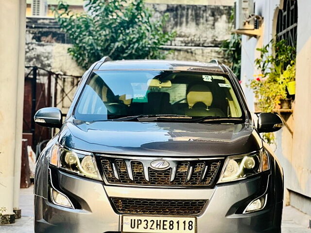 Second Hand Mahindra XUV500 [2015-2018] W10 AWD in Lucknow