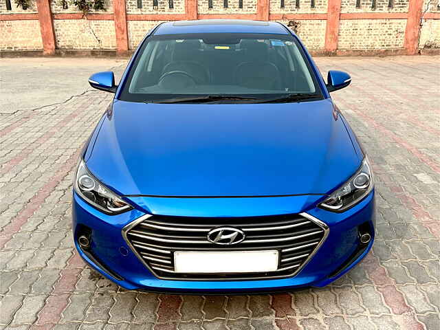 Second Hand Hyundai Elantra SX (O) 2.0 AT in Delhi