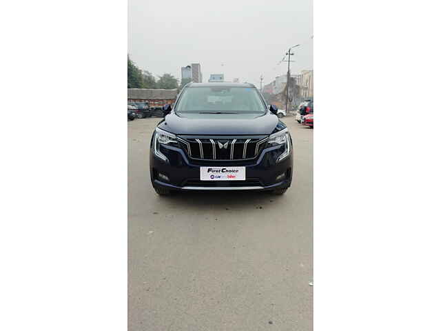 Second Hand Mahindra XUV700 AX 7 Petrol AT 7 STR [2021] in Noida