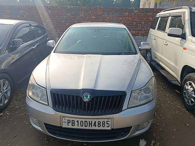 Second Hand Skoda Laura L&K 2.0 TDI AT in Ludhiana