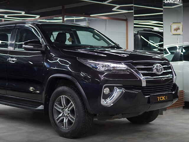 Second Hand Toyota Fortuner [2016-2021] 2.8 4x2 MT [2016-2020] in Ghaziabad