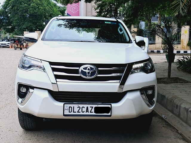 Second Hand Toyota Fortuner [2016-2021] 2.8 4x4 AT in Delhi