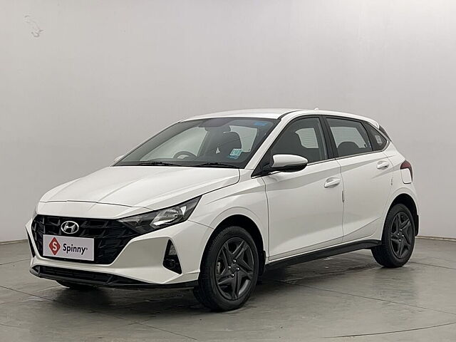 Second Hand Hyundai i20 [2020-2023] Sportz 1.2 MT [2020-2023] in Chandigarh