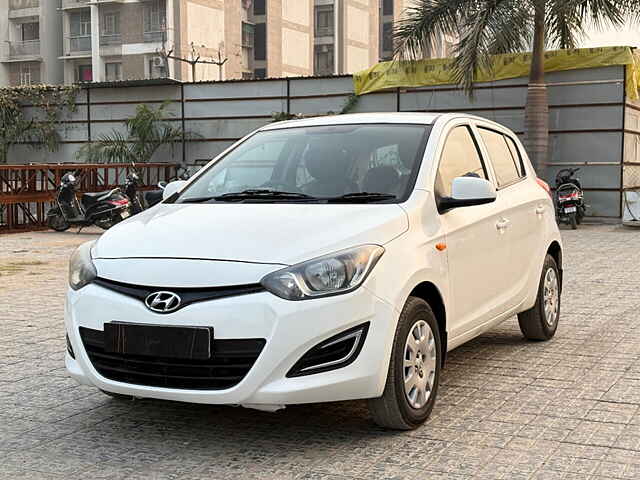 Second Hand Hyundai i20 [2010-2012] Magna 1.4 CRDI in Ahmedabad