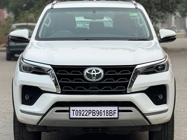 Second Hand Toyota Fortuner [2016-2021] 2.8 4x2 AT [2016-2020] in Jalandhar