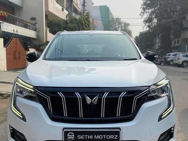 Second Hand Mahindra XUV700 AX 5 Petrol AT 5 STR [2021] in Delhi