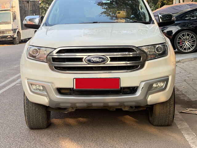 Second Hand Ford Endeavour [2016-2019] Trend 2.2 4x4 MT in Lucknow