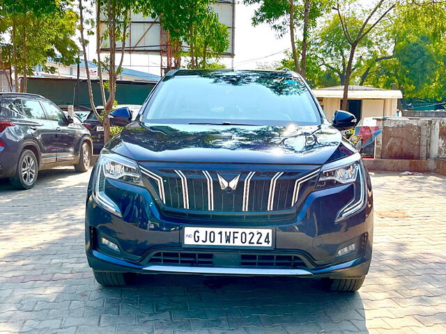 Second Hand Mahindra XUV700 AX 7 Diesel AT 7 STR [2021] in Ahmedabad