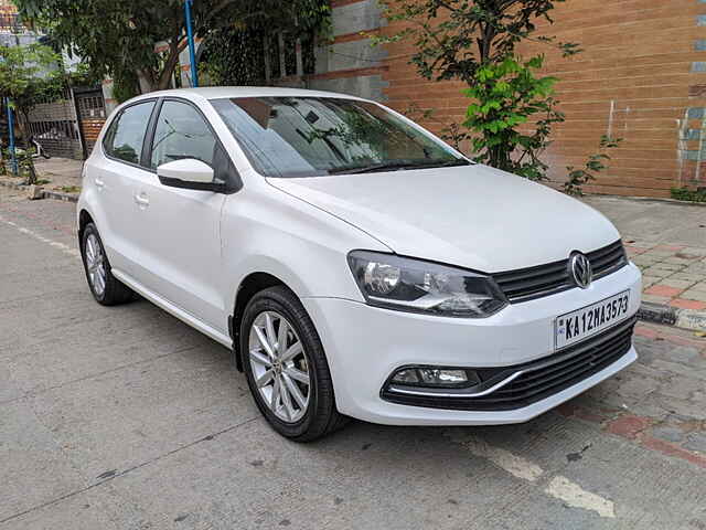 Second Hand Volkswagen Polo [2016-2019] Highline1.2L (P) in Bangalore