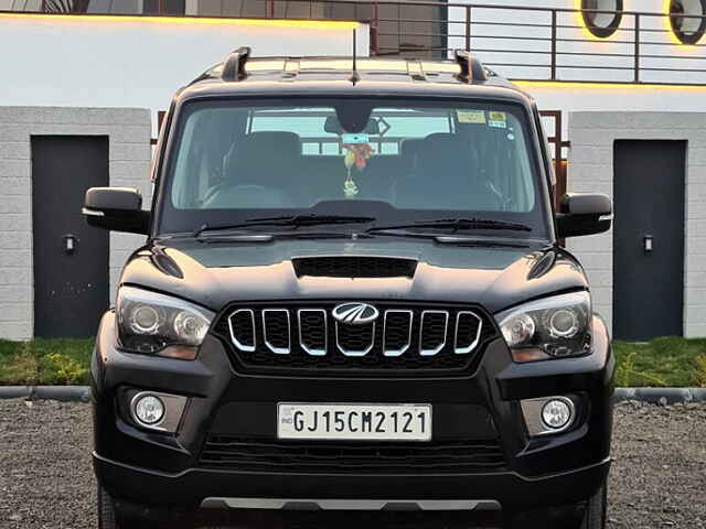 Second Hand Mahindra Scorpio S11 MT 7S in Surat