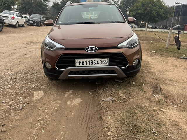 Second Hand Hyundai i20 Active [2015-2018] 1.4L SX (O) [2015-2016] in Chandigarh