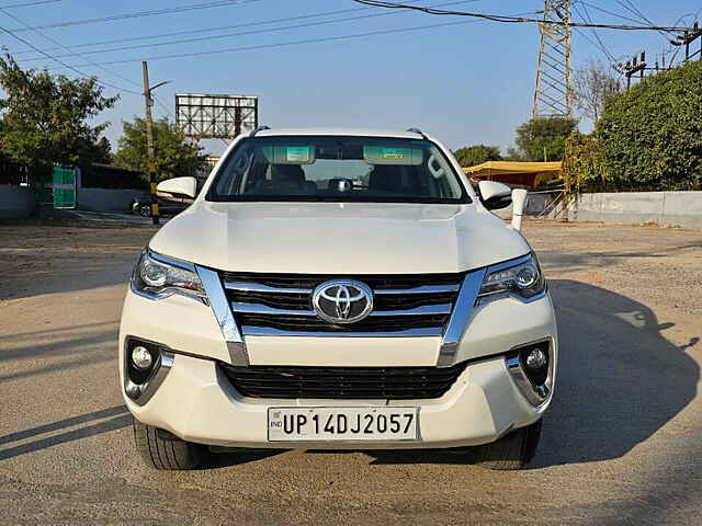 Second Hand Toyota Fortuner [2016-2021] 2.8 4x4 AT [2016-2020] in Delhi