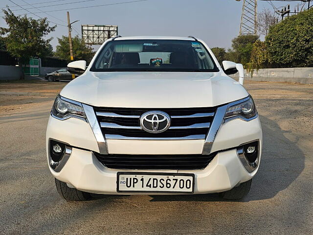 Second Hand Toyota Fortuner [2016-2021] 2.8 4x2 AT [2016-2020] in Delhi