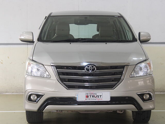 Second Hand Toyota Innova [2013-2014] 2.5 VX 7 STR BS-III in Bangalore