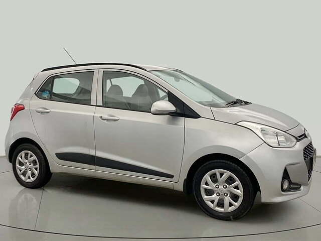 Second Hand Hyundai Grand i10 Sportz 1.2 Kappa VTVT in Delhi