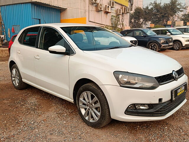 Second Hand Volkswagen Polo Comfortline Plus 1.0L MPI in Noida