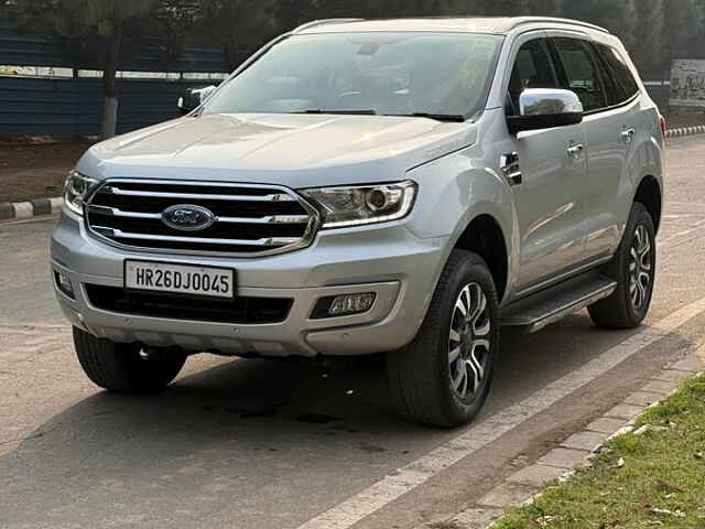 Second Hand Ford Endeavour Titanium Plus 3.2 4x4 AT in Chandigarh