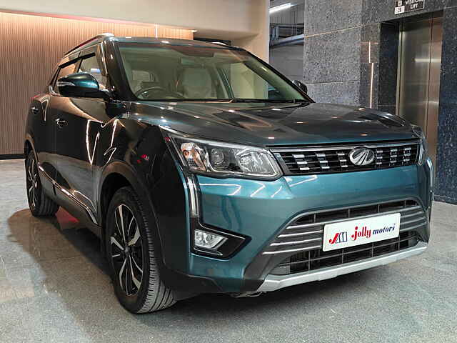 Second Hand Mahindra XUV300 [2019-2024] W8 (O) 1.2 Petrol in Ahmedabad