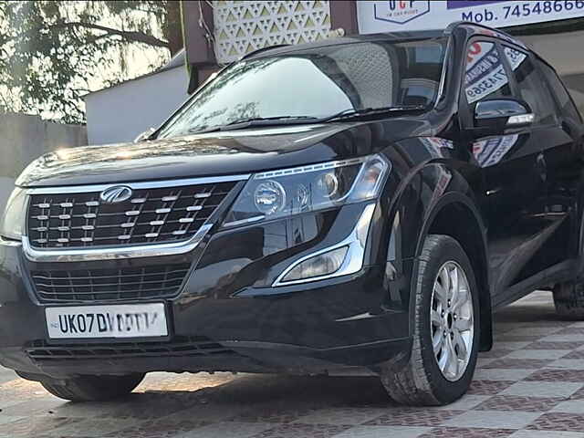 Second Hand Mahindra XUV500 W9 [2018-2020] in Dehradun