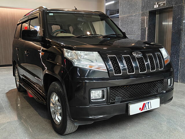 Second Hand Mahindra TUV300 [2015-2019] T8 in Ahmedabad