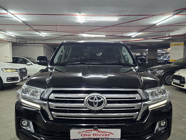 Second Hand Toyota Land Cruiser [2011-2015] LC 200 VX in Mumbai