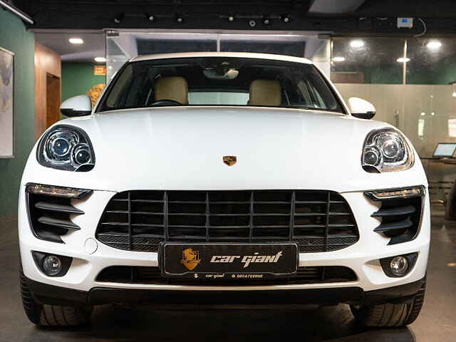 Second Hand Porsche Macan [2019-2021] Base [2019-2020] in Delhi